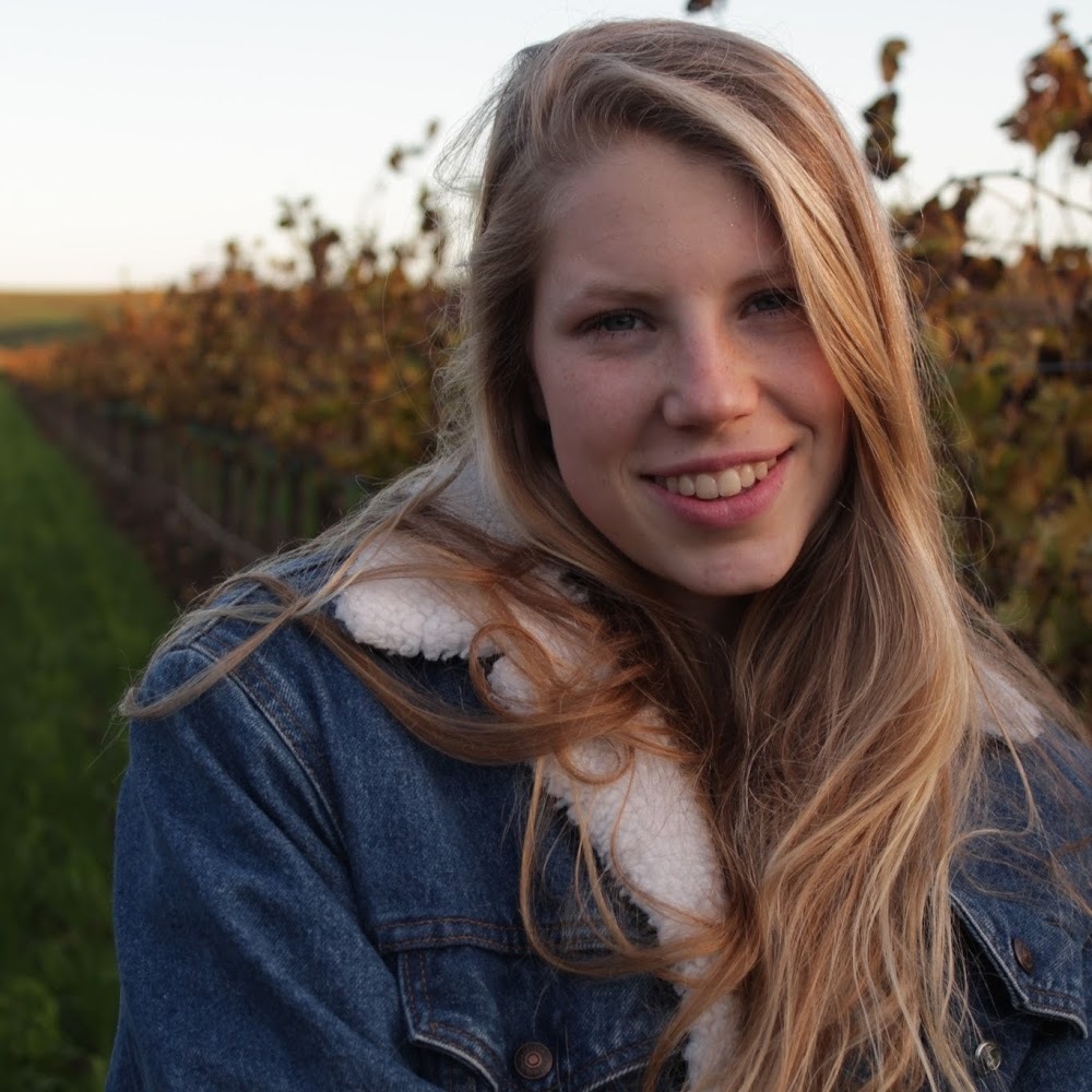 Meet your Posher, Anneke
